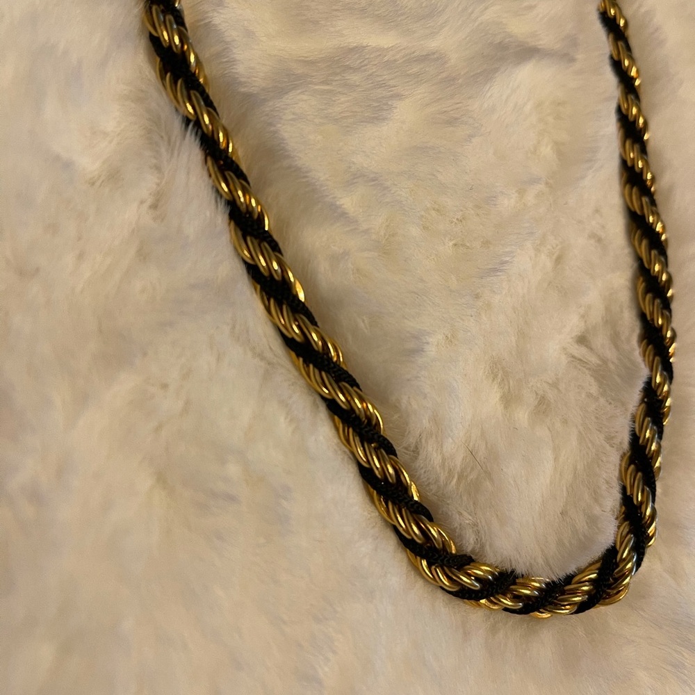 Gold Rope Chain - Picture 4 of 4